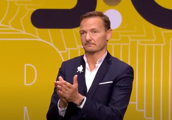 Antoine20TesniC3A8re 2024.png Antoine20TesniC3A8re 2024.png