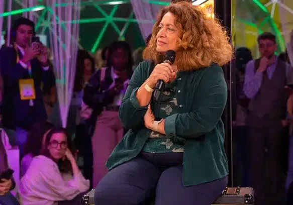 Ghada Hatem Ampli Big 9.png Ghada Hatem Ampli Big 9.png